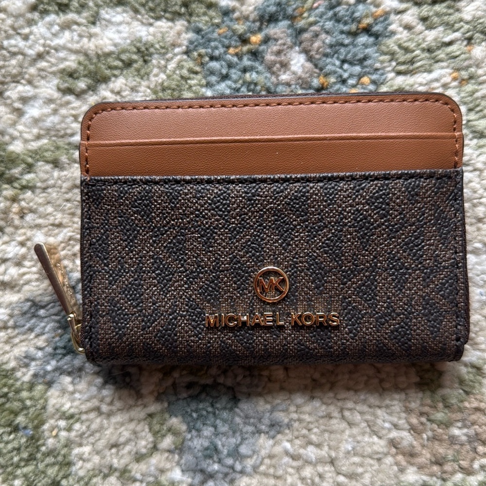 COPY - Michael Kors Vanilla and Acorn Wallet